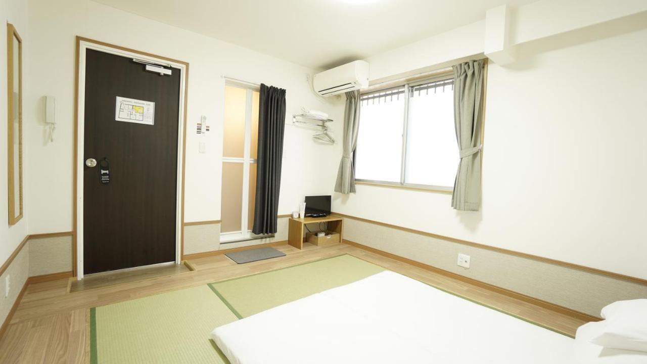 Отель House Ikebukuro Токио Экстерьер фото