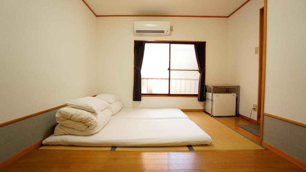 Отель House Ikebukuro Токио Экстерьер фото